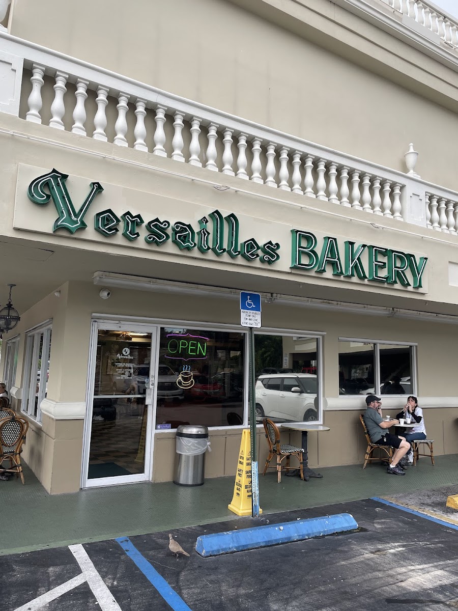 Versailles Restaurant Cuban Cuisine - 3