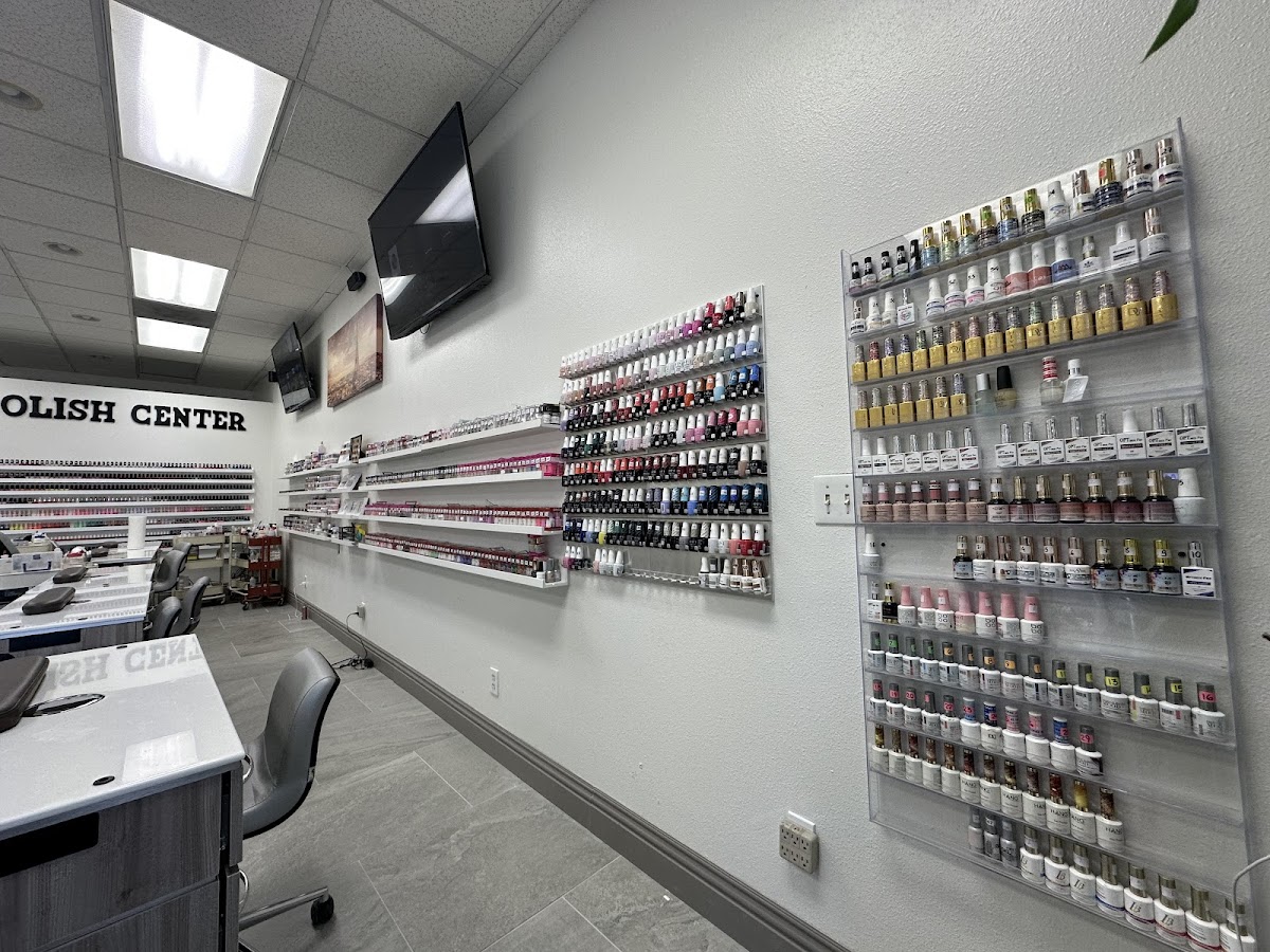 Gallery Nails and Spa - 2