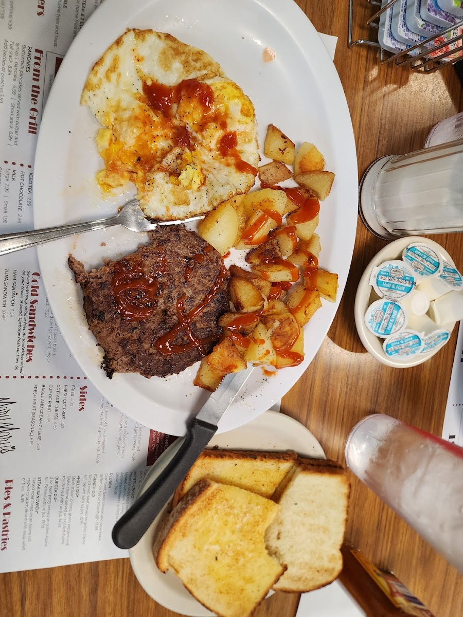 Mary Mary's Cafe - 9