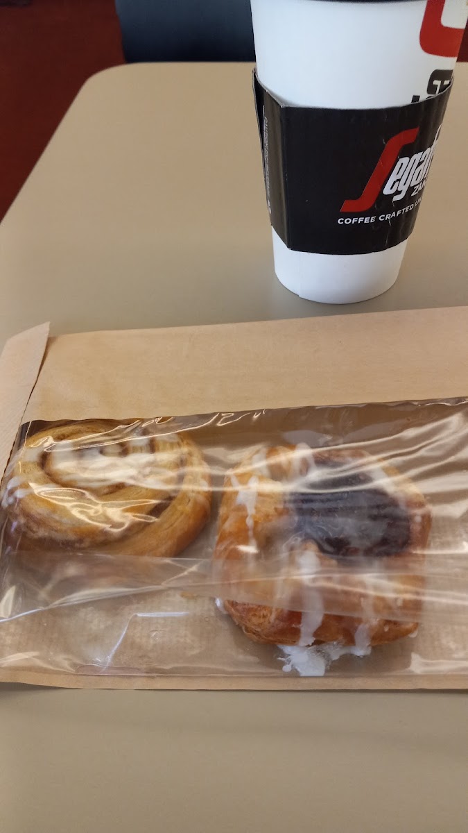 Lincoln Plaza Cafe (CalPERS) - 9