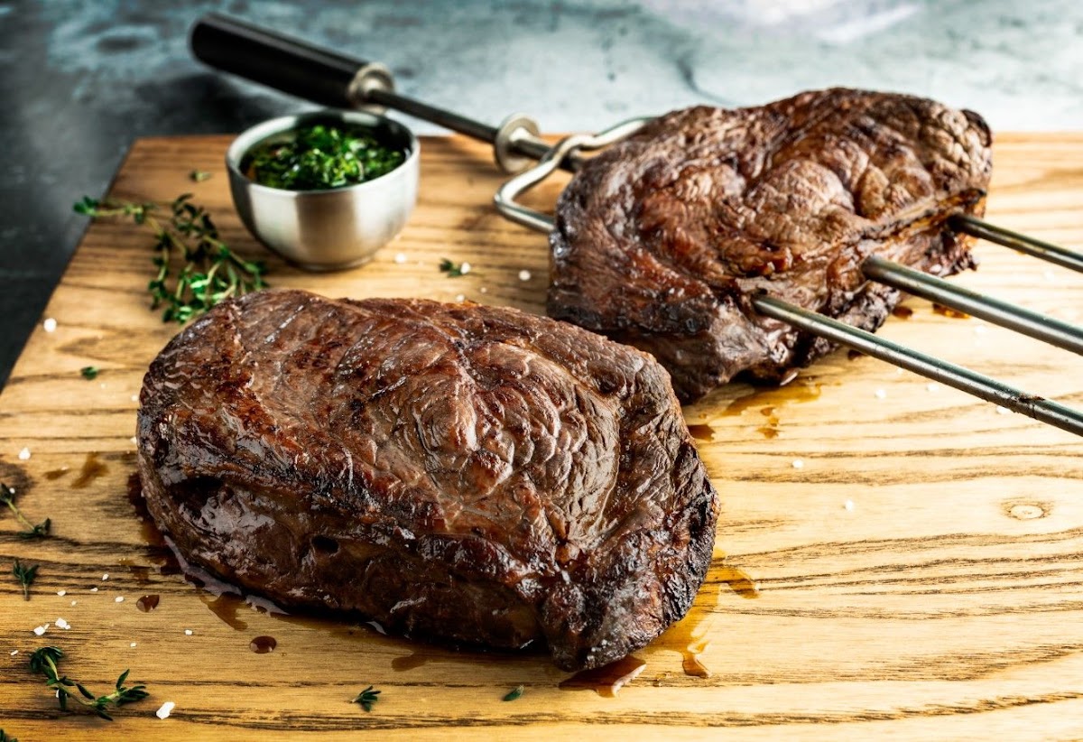 Fogo de Chão Brazilian Steakhouse - 4