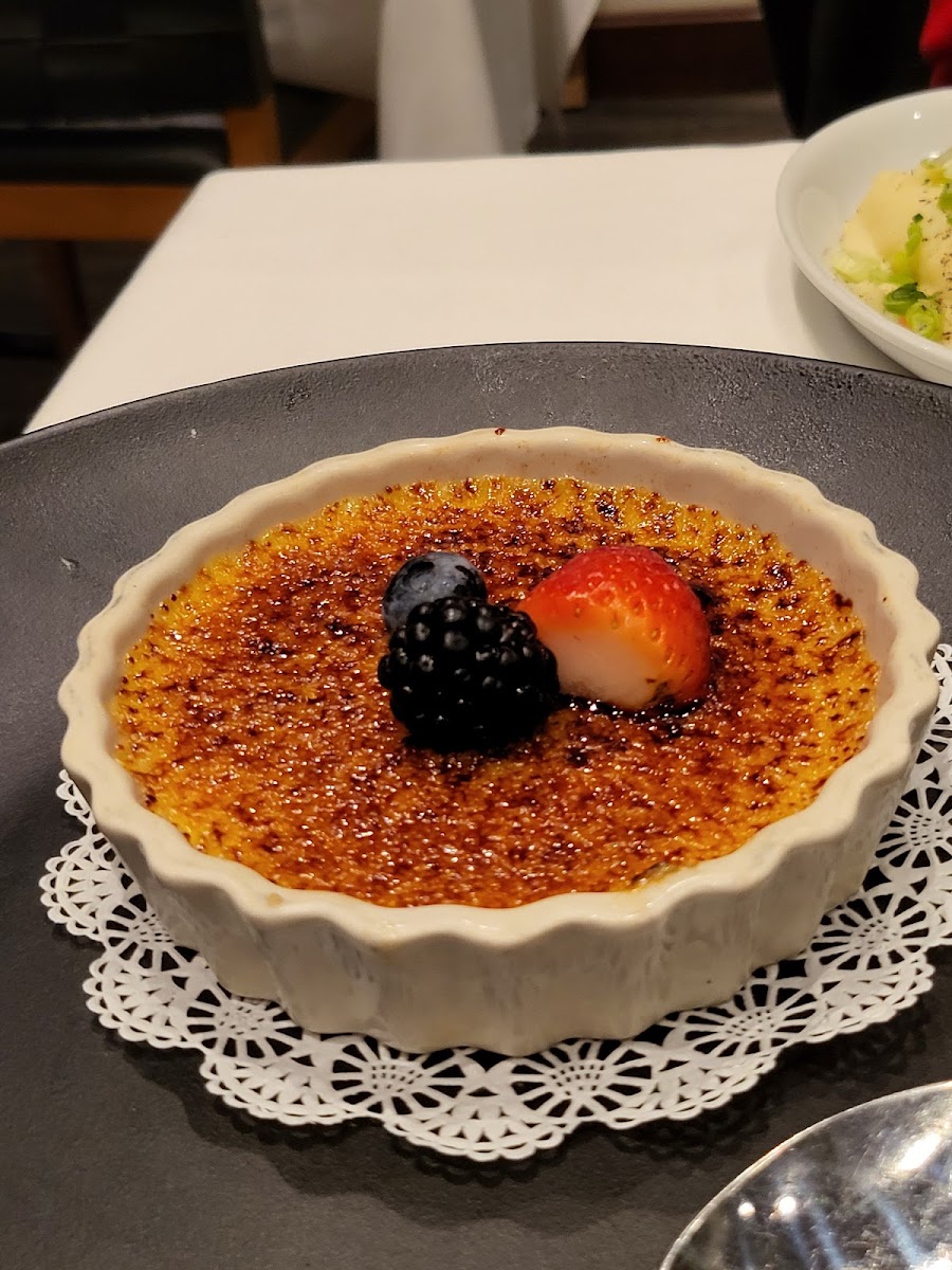 Fogo de Chão Brazilian Steakhouse - 7