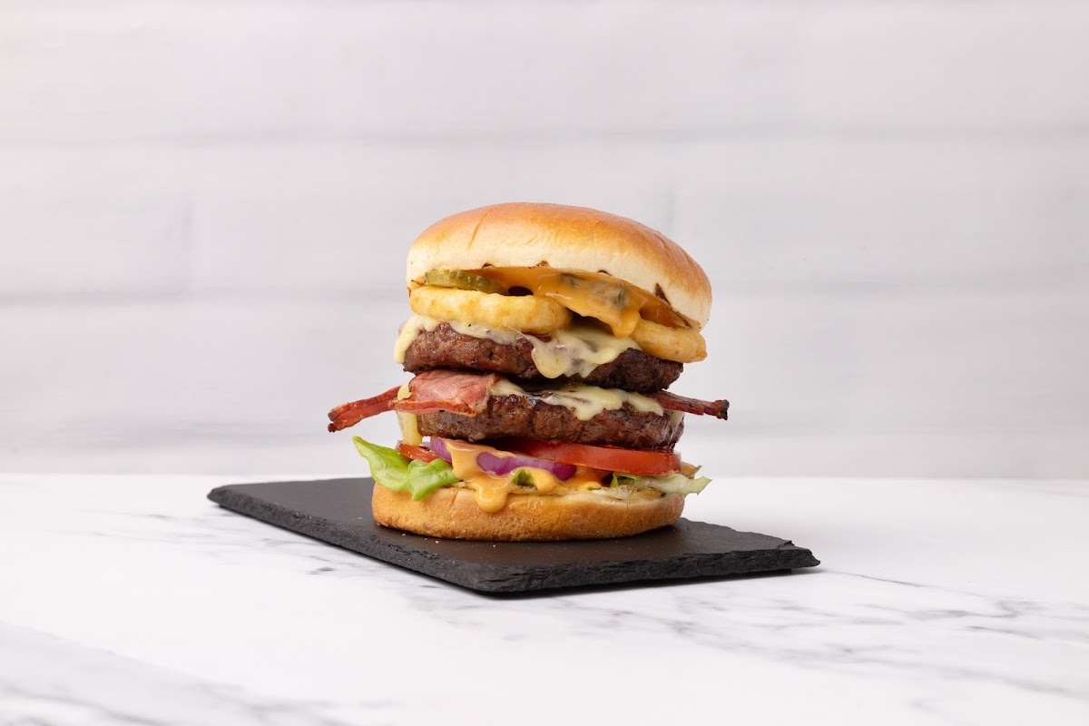 Smokin' Burgers & Shakes - 4