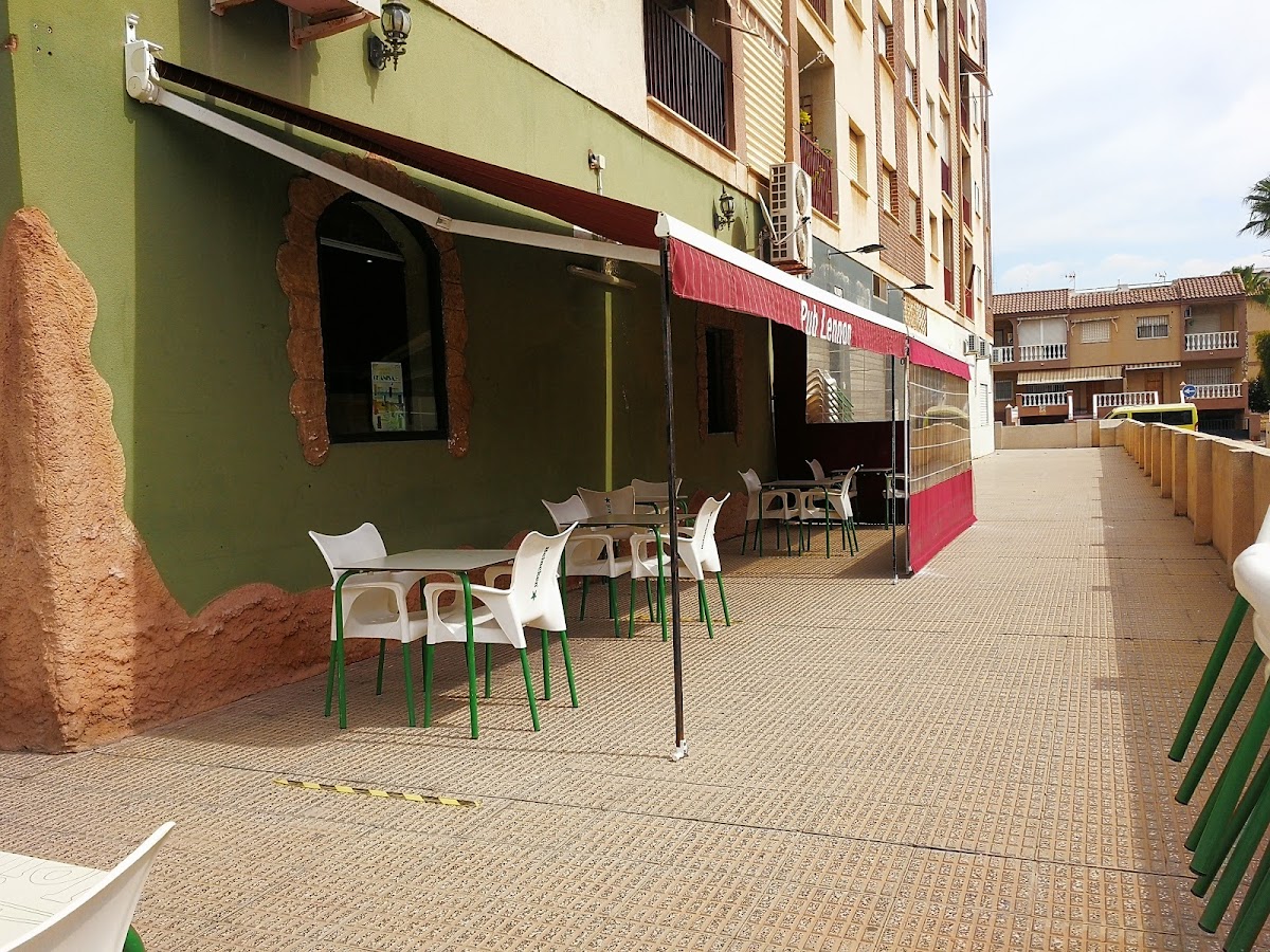 Cafetería Lennon - 10