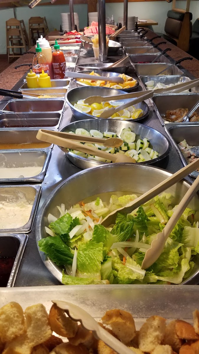 Royal Buffet & Grill - 9