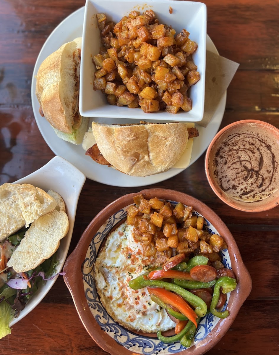 Chez José Café - 8