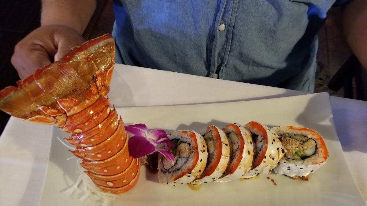 JJ Sushi - 10