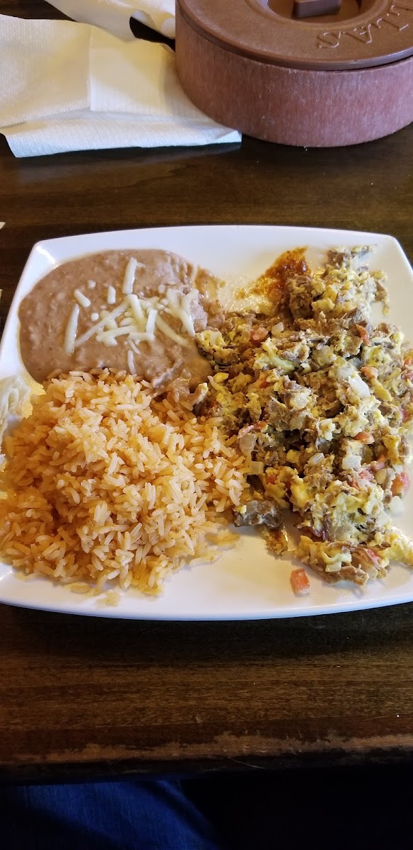 Magaly’s Tamales & Mexican Grill - 8