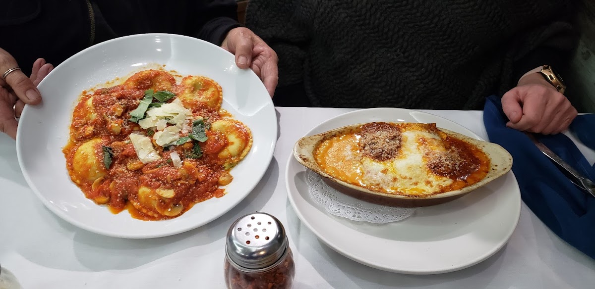 Fratello’s Ristorante & Pizzeria - 5