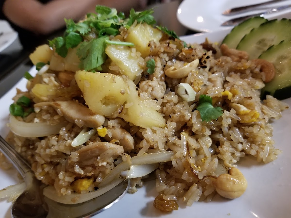 Blú Lotus Lao & Thai Restaurant - 8