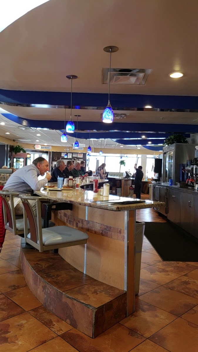 The Gateway Diner - 2