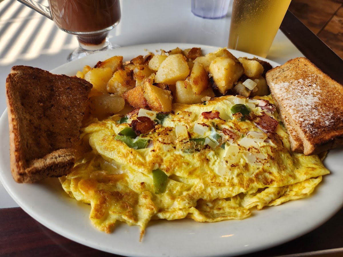 The Gateway Diner - 3