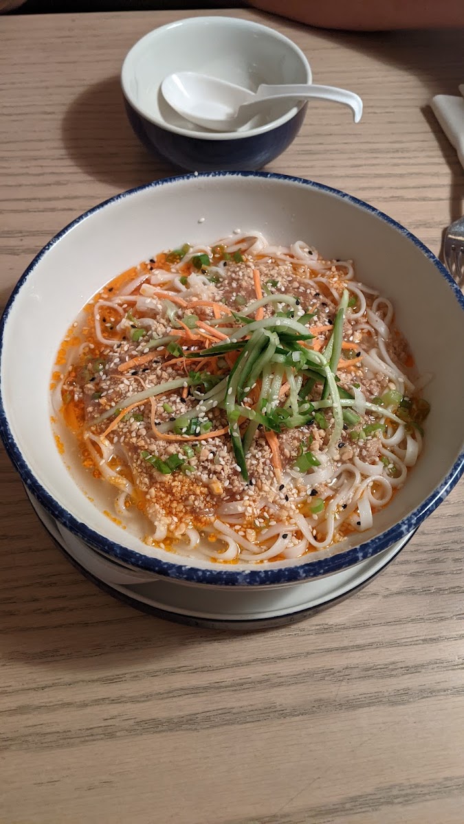 La La Noodle - 10