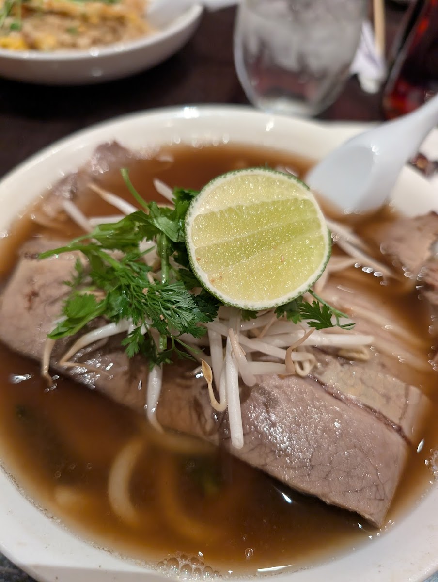 8 Noodle Bar - 4
