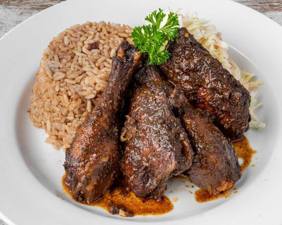 Hutchie Catering & Caribbean Restaurant - 4