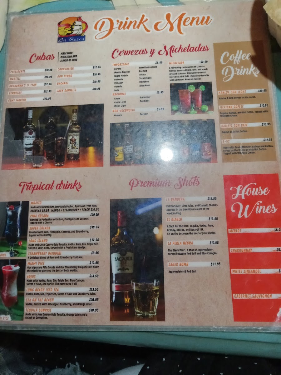 La Barca Restaurant - 10