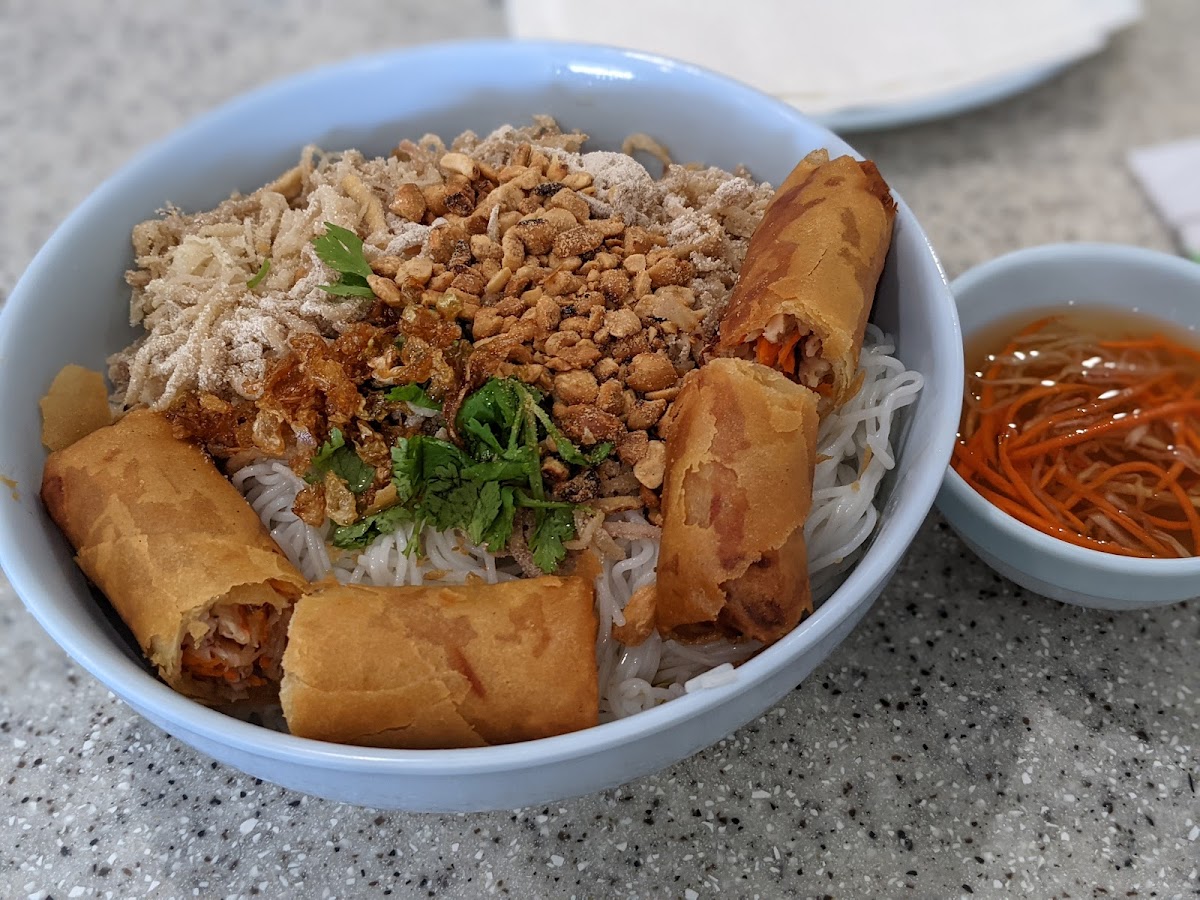 Thien Tam Vegetarian Restaurant - 10
