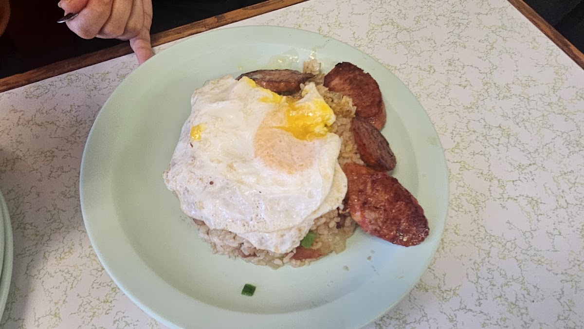 Tanya's Pies and Grill - 9