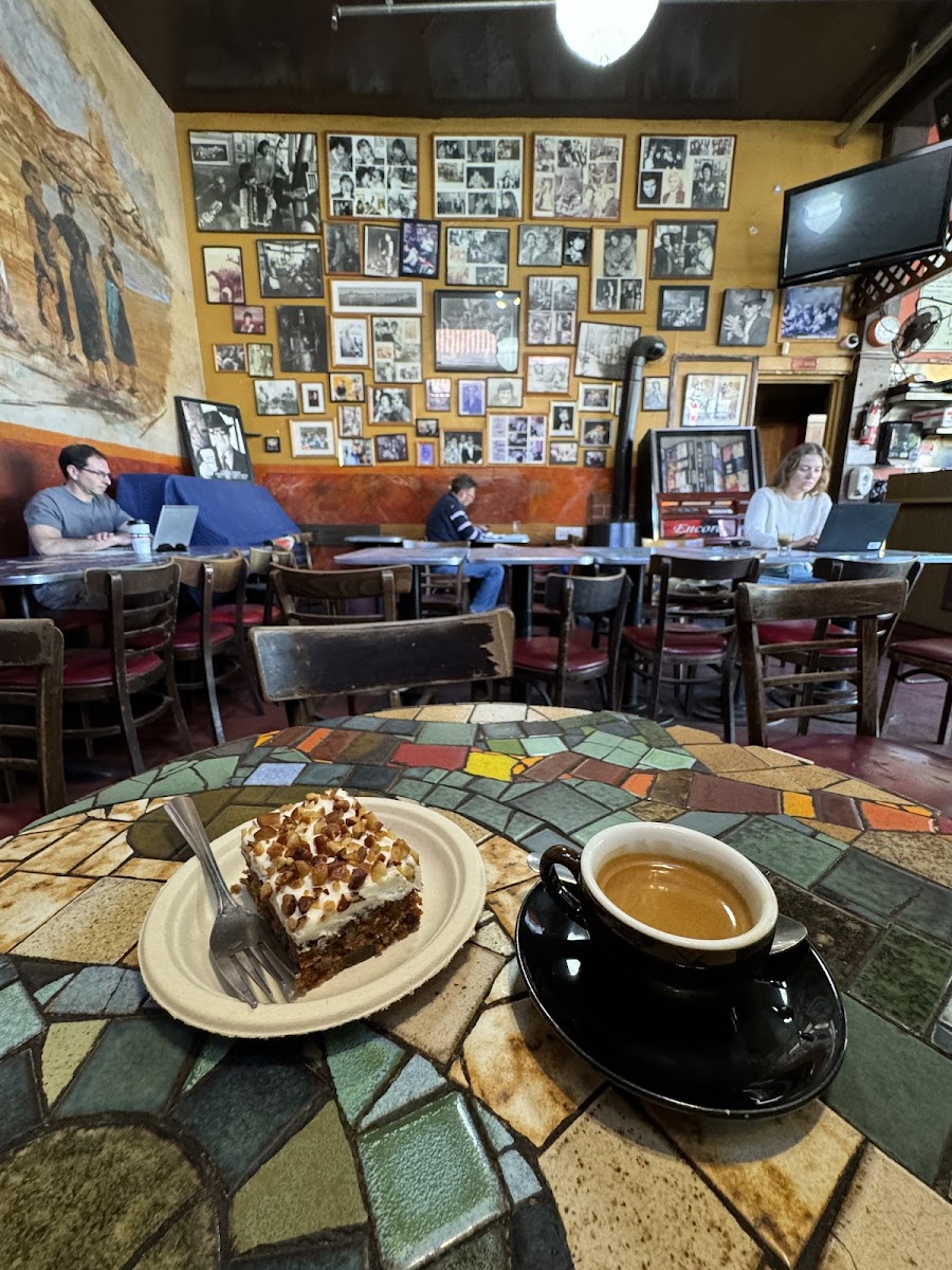 Caffe Trieste - 9