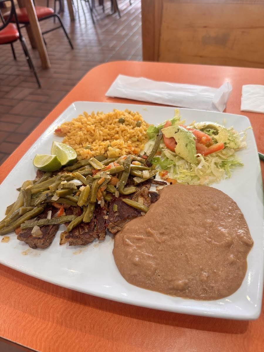 Brenda's Taqueria - 10