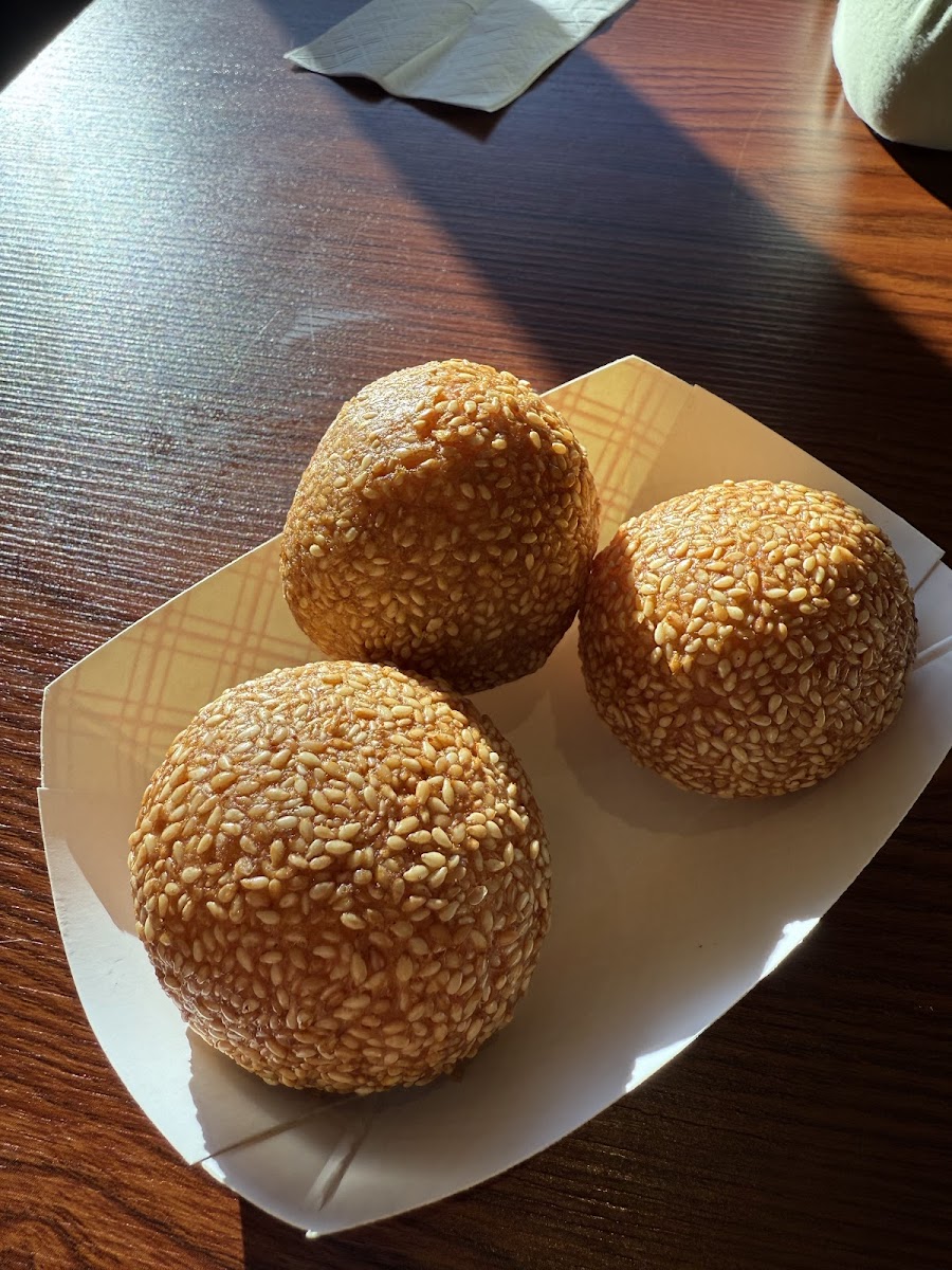 Joyful Dim Sum Bistro - 8