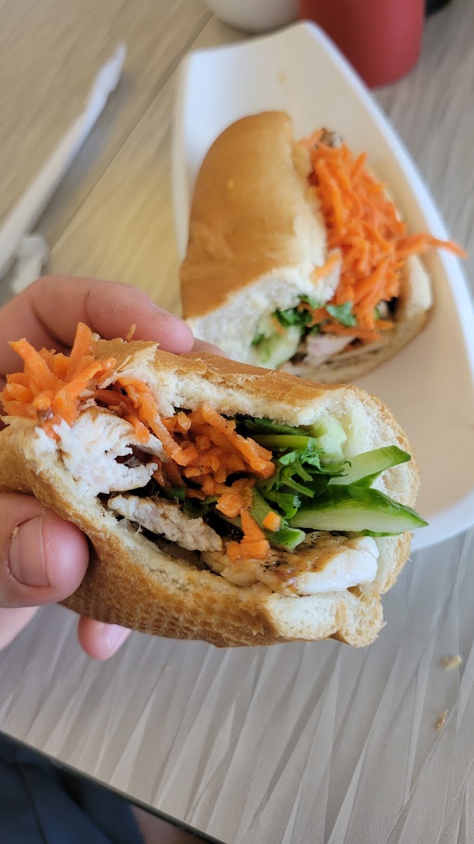 Five Corners Vietnamese Restaurant - 8