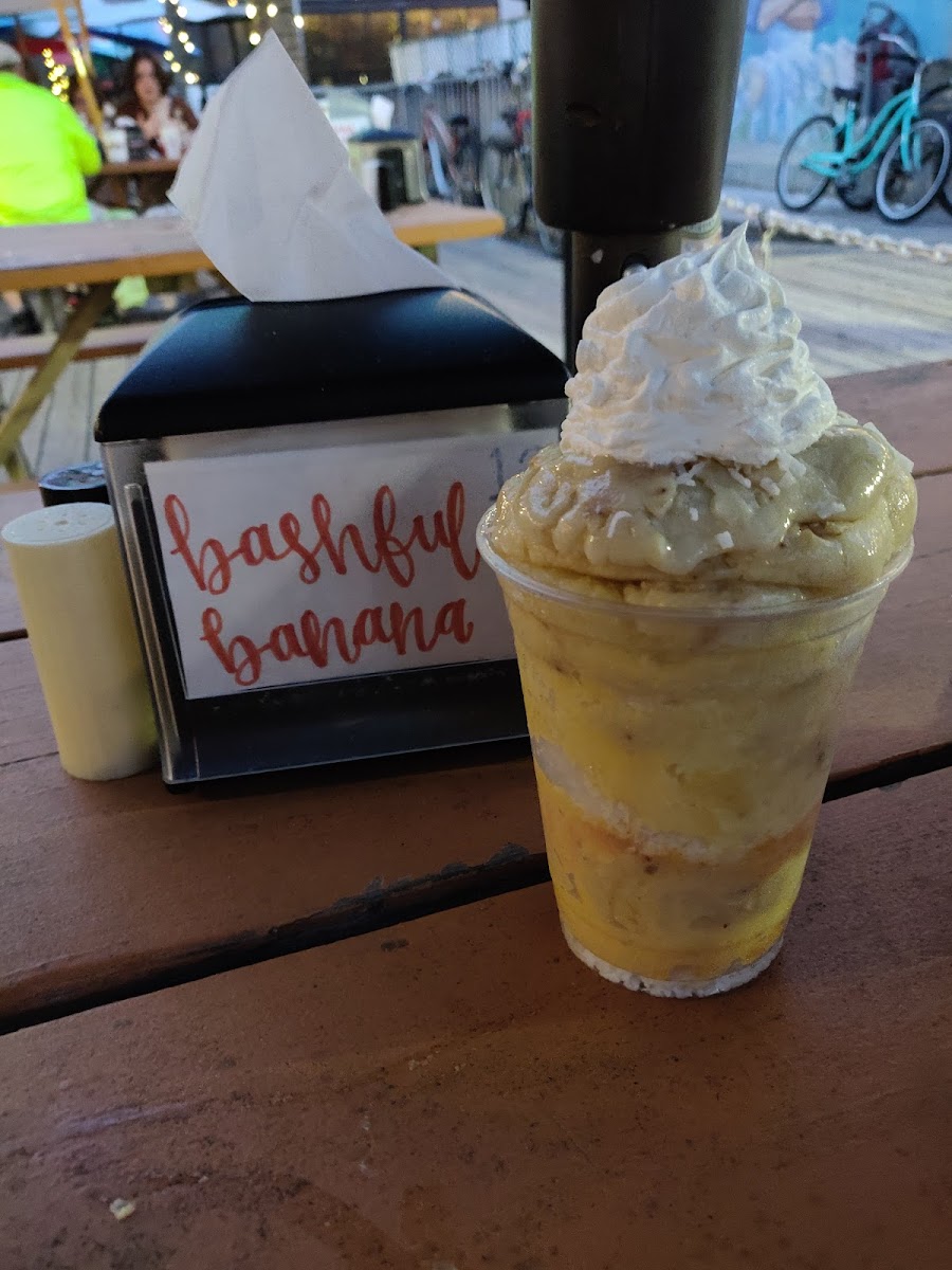 Bashful Banana Bakery & Cafe - 5