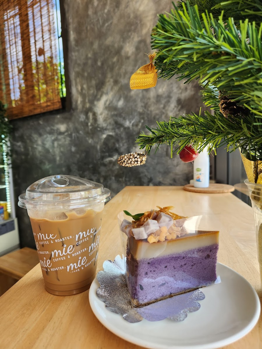 MIE Coffee & Roaster - 10