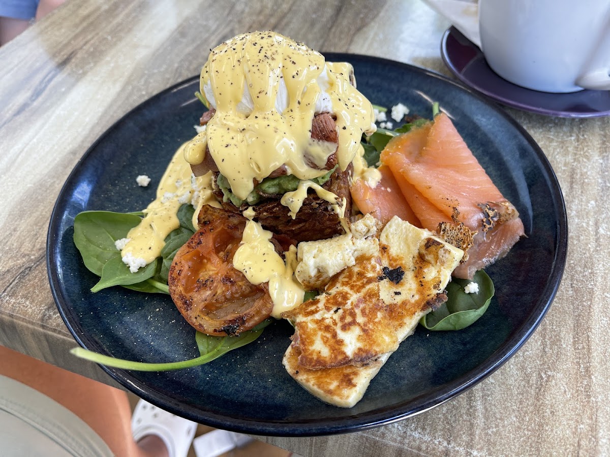 Vitti Cafe on Gregory - 5