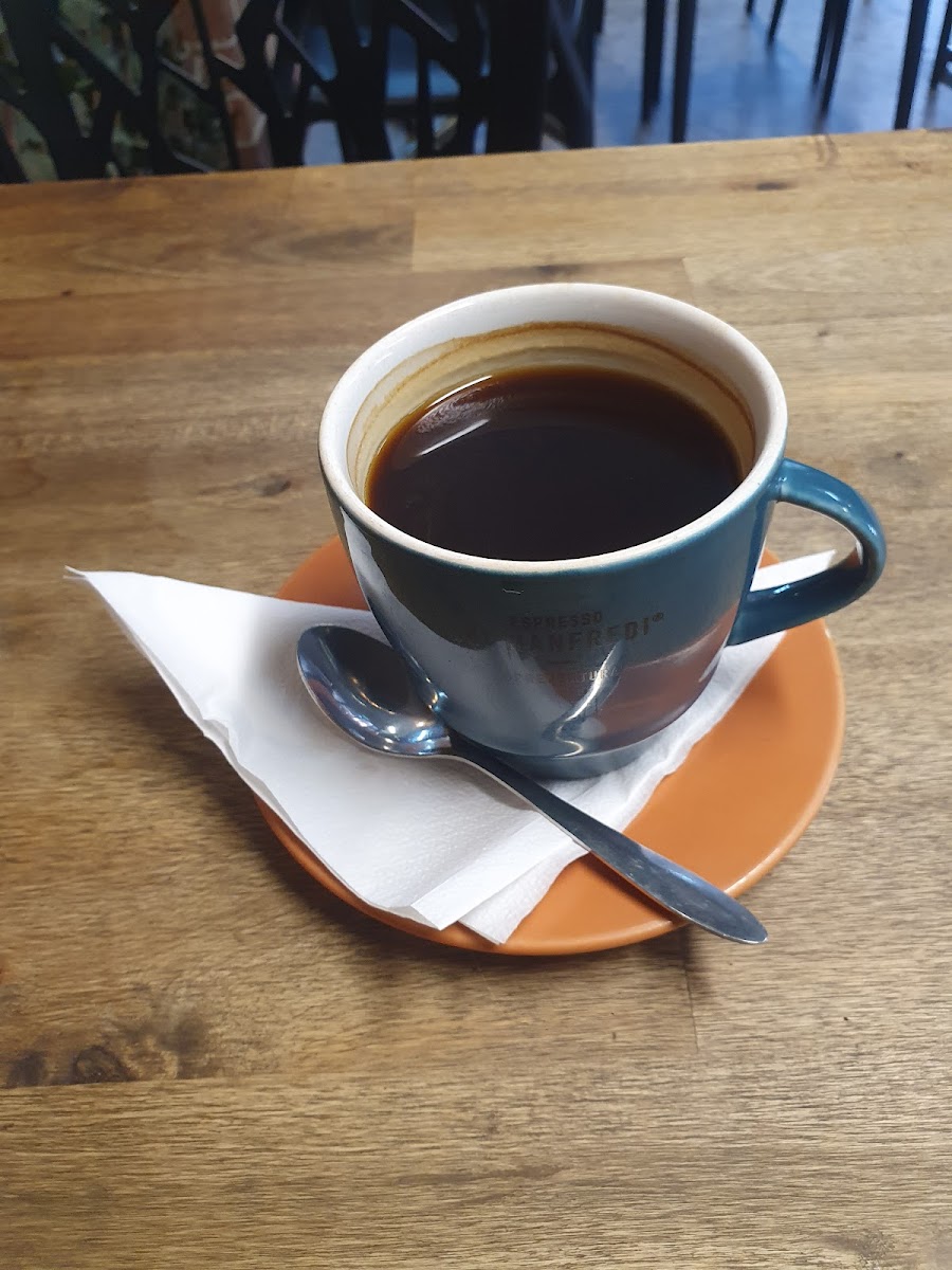 Vitti Cafe on Gregory - 9