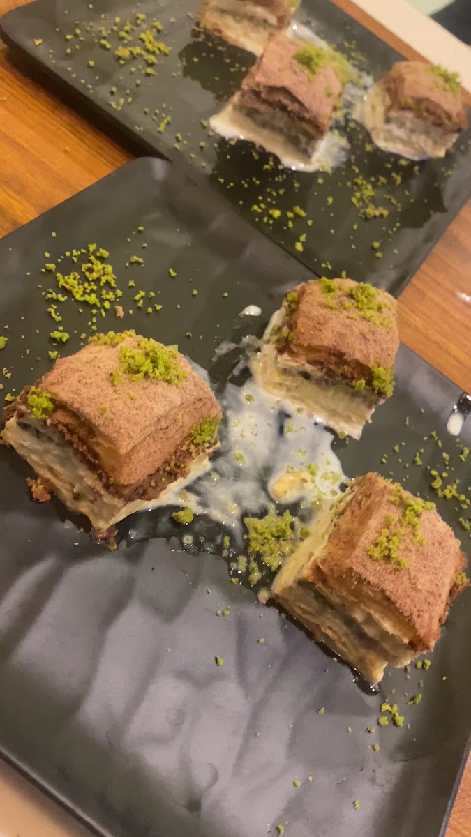 Flora Cafe Restuarant - 2