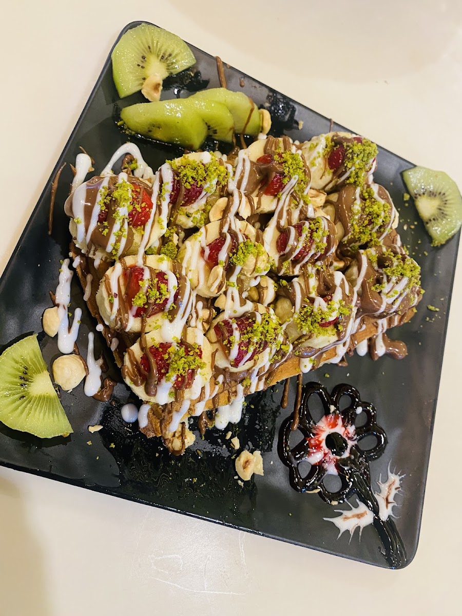 Flora Cafe Restuarant - 6