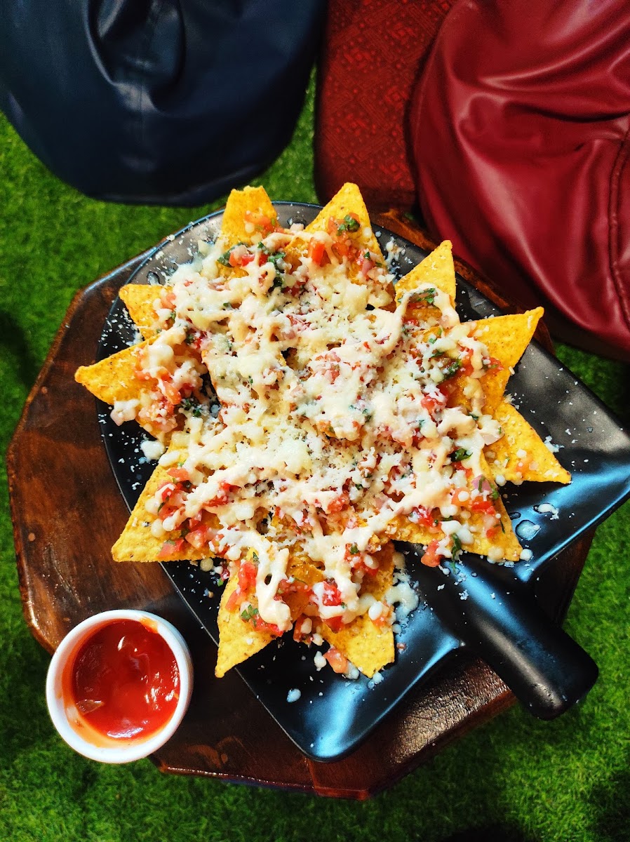 WEBLIHOUSE : Cafe & Books - 6