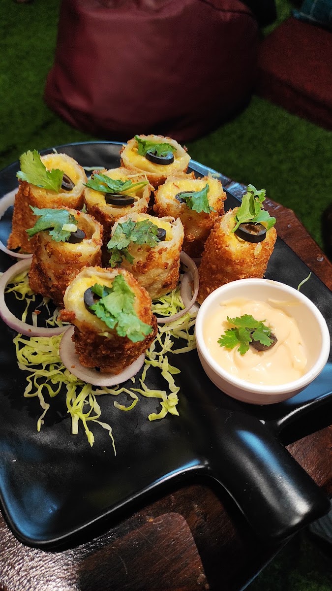 WEBLIHOUSE : Cafe & Books - 8