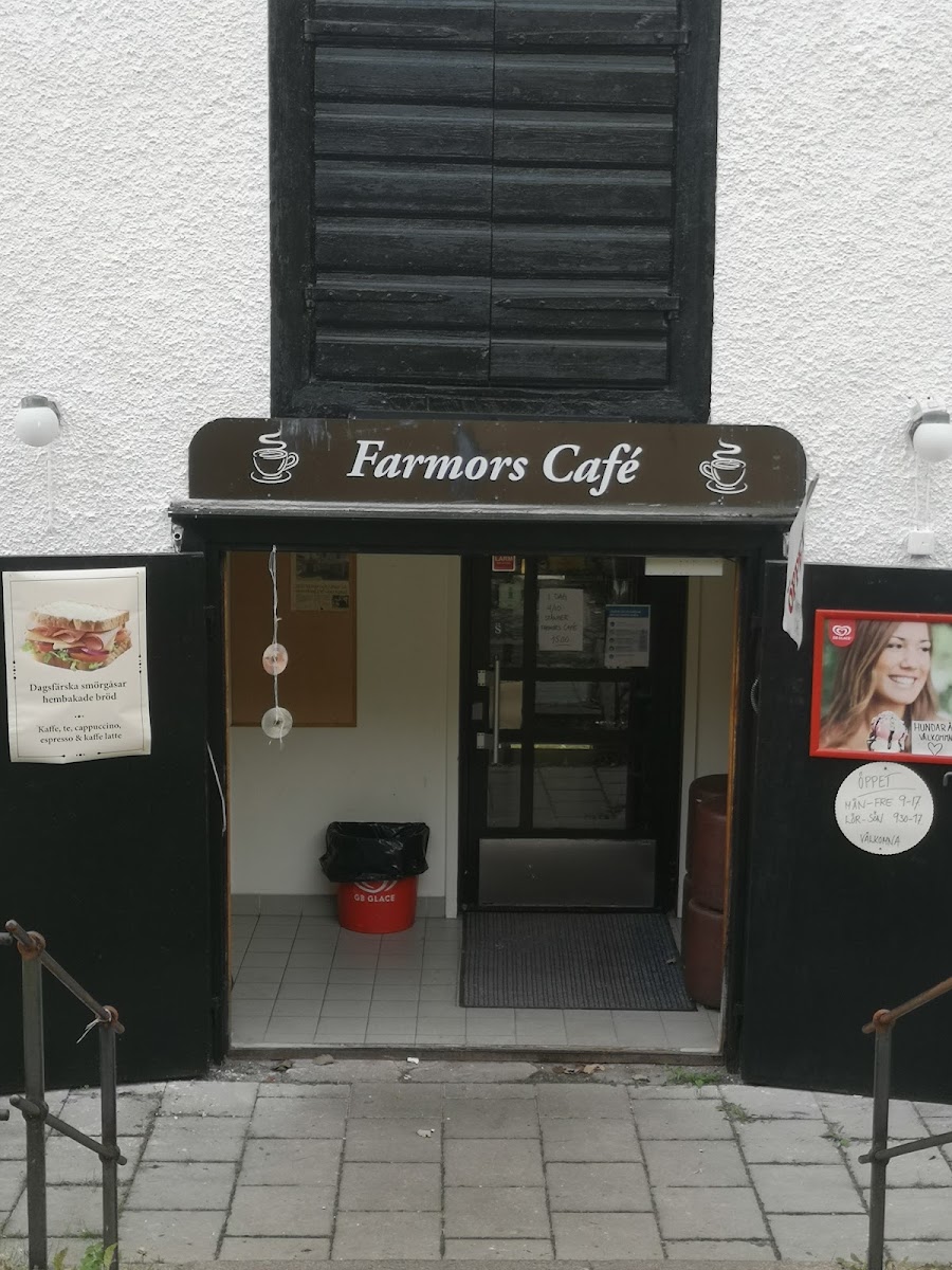 Farmors Cafe - 3