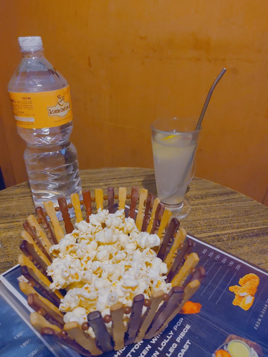 Little chef cafe - 7