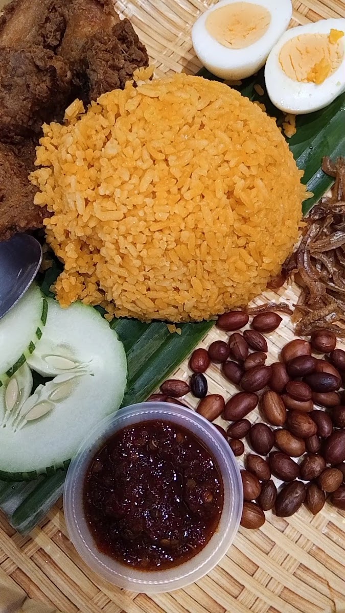 Kopi Ping Cafe @ Karamunsing - 2