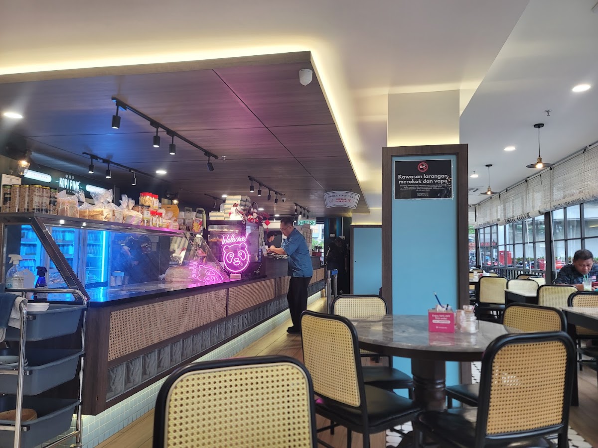 Kopi Ping Cafe @ Karamunsing - 6