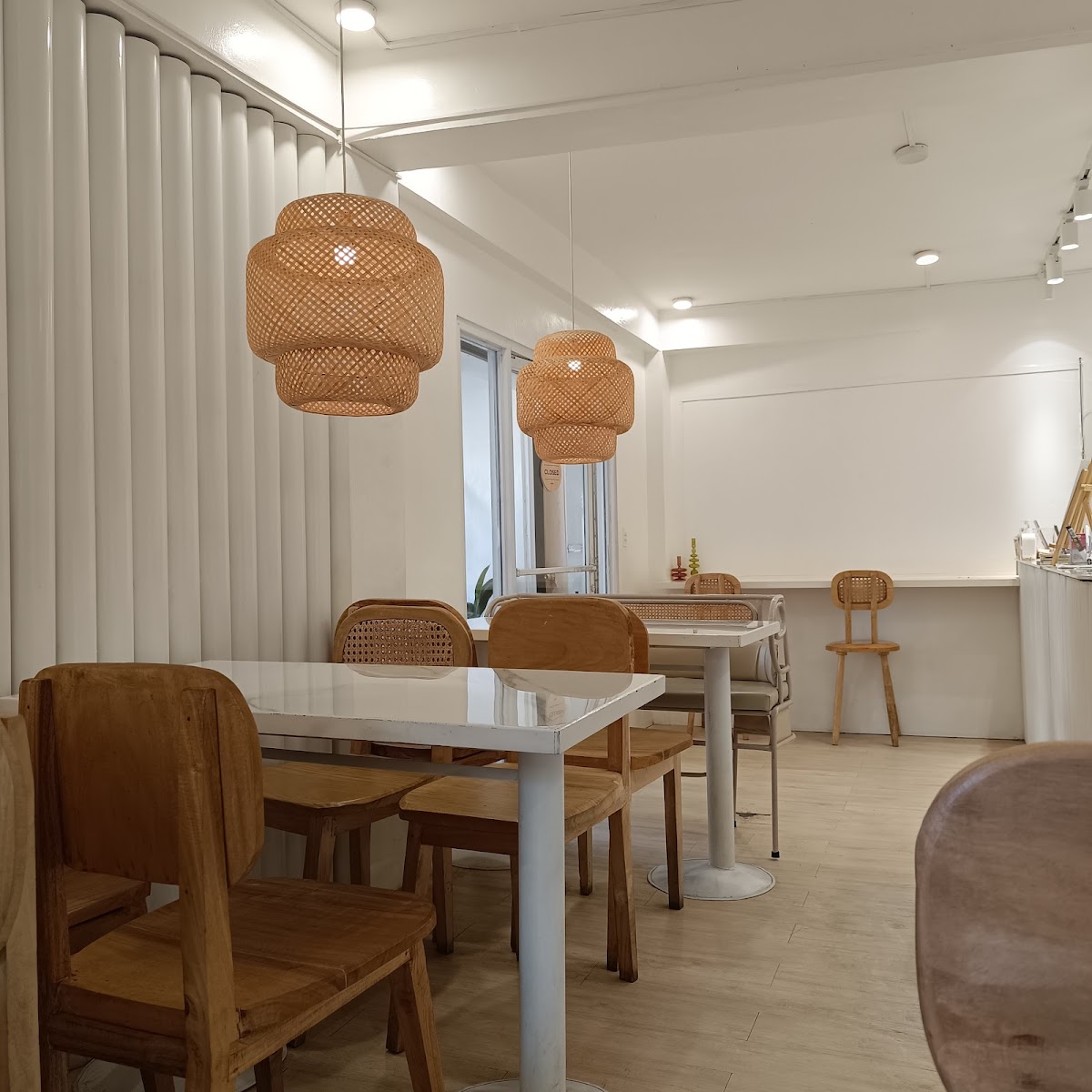 At Your Cravings Café