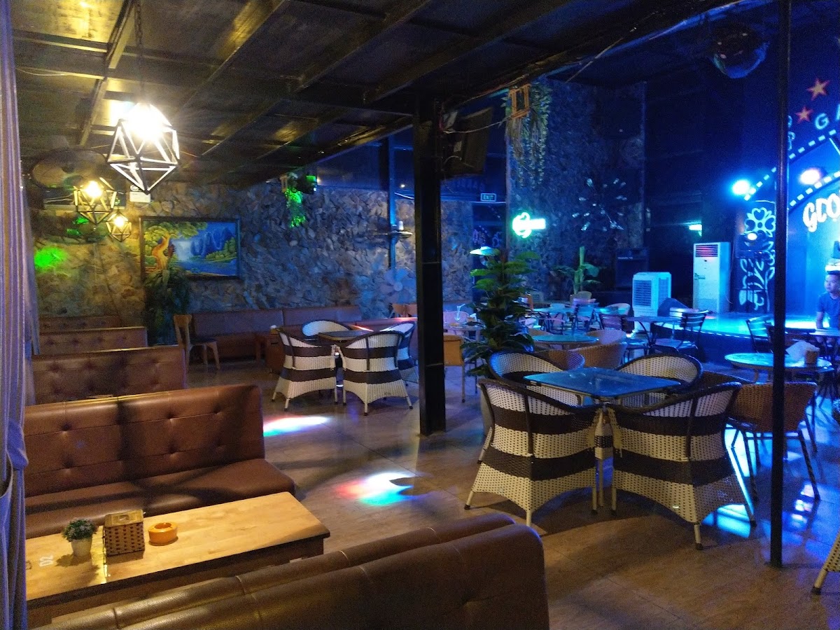 Cafe Music - Garden City