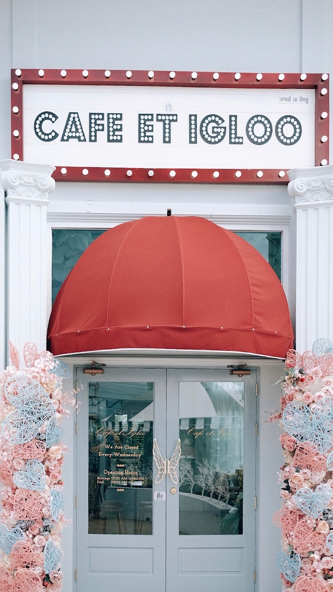 Cafe et Igloo