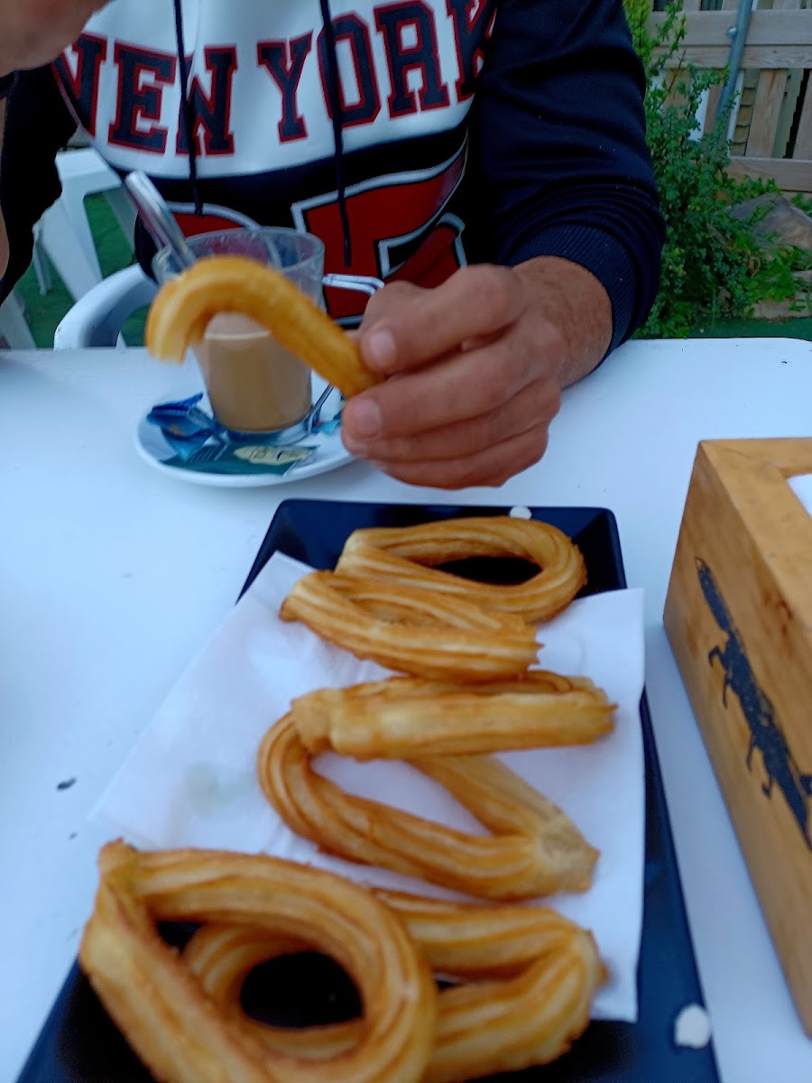 Cafeteria La Rama - 6