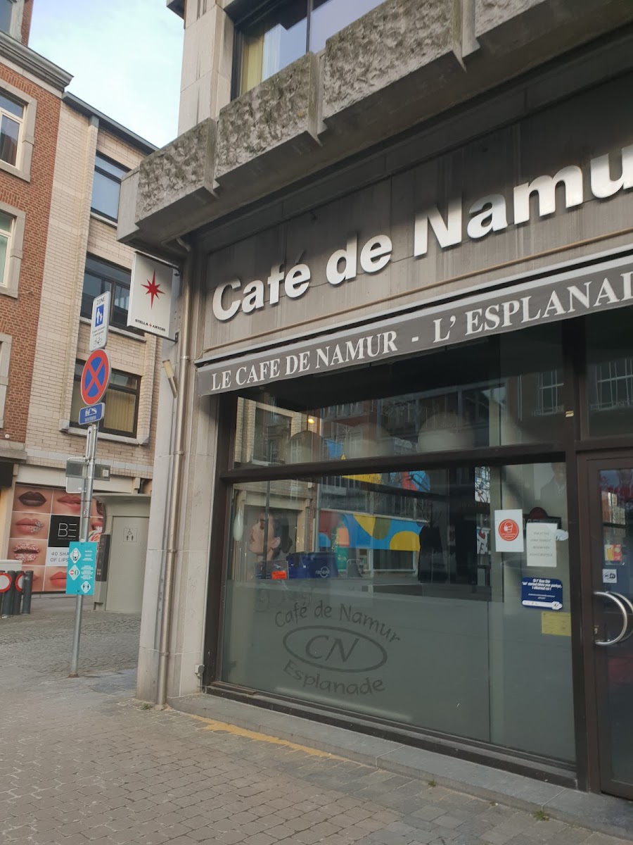 Le Café De Namur