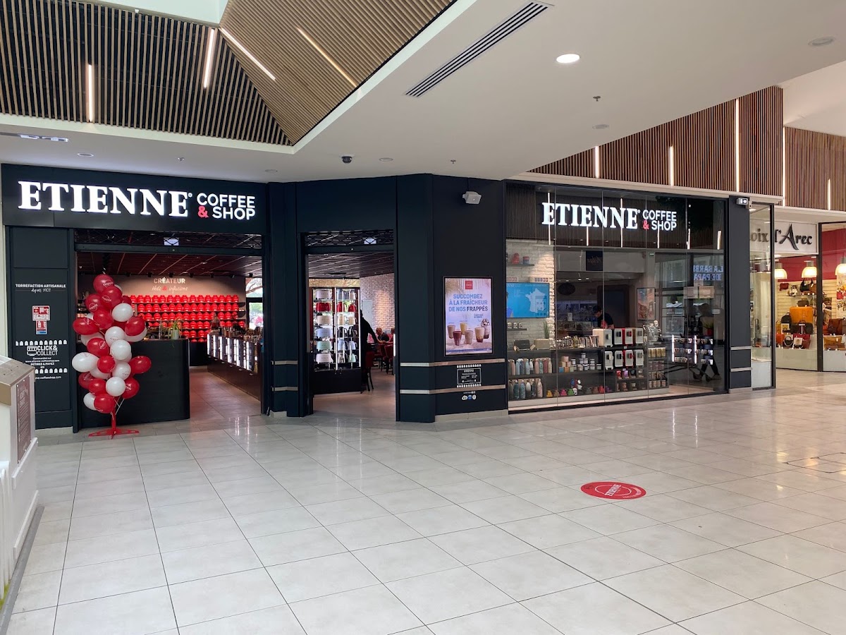 ETIENNE Coffee & Shop Castres Auchan Aushopping