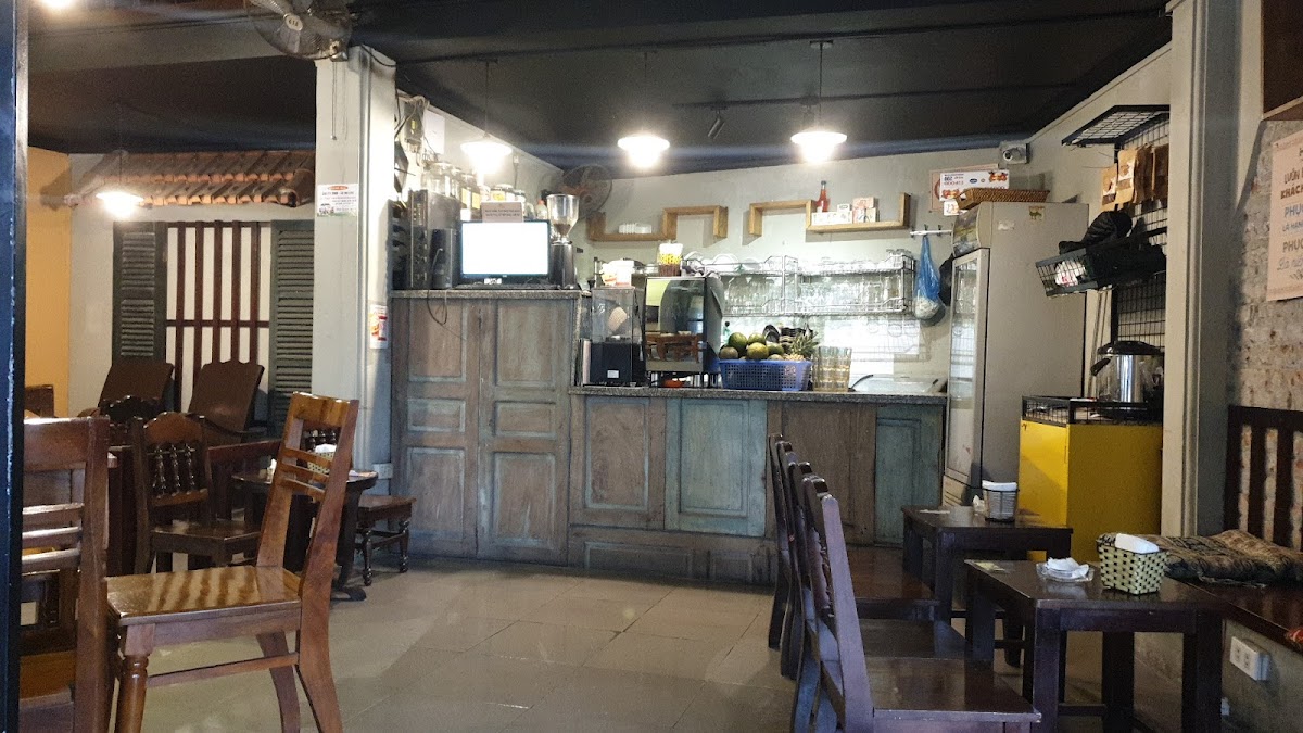 H+ Café Chùa Thông