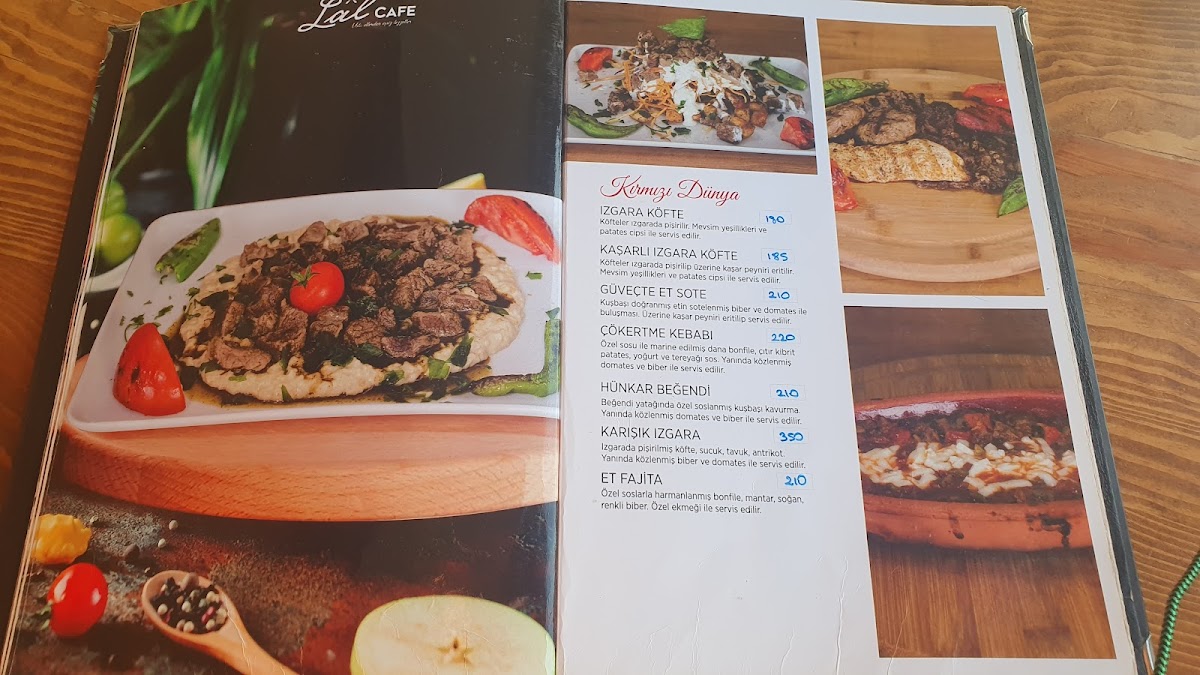 Lâl Cafe / Hookah - 8