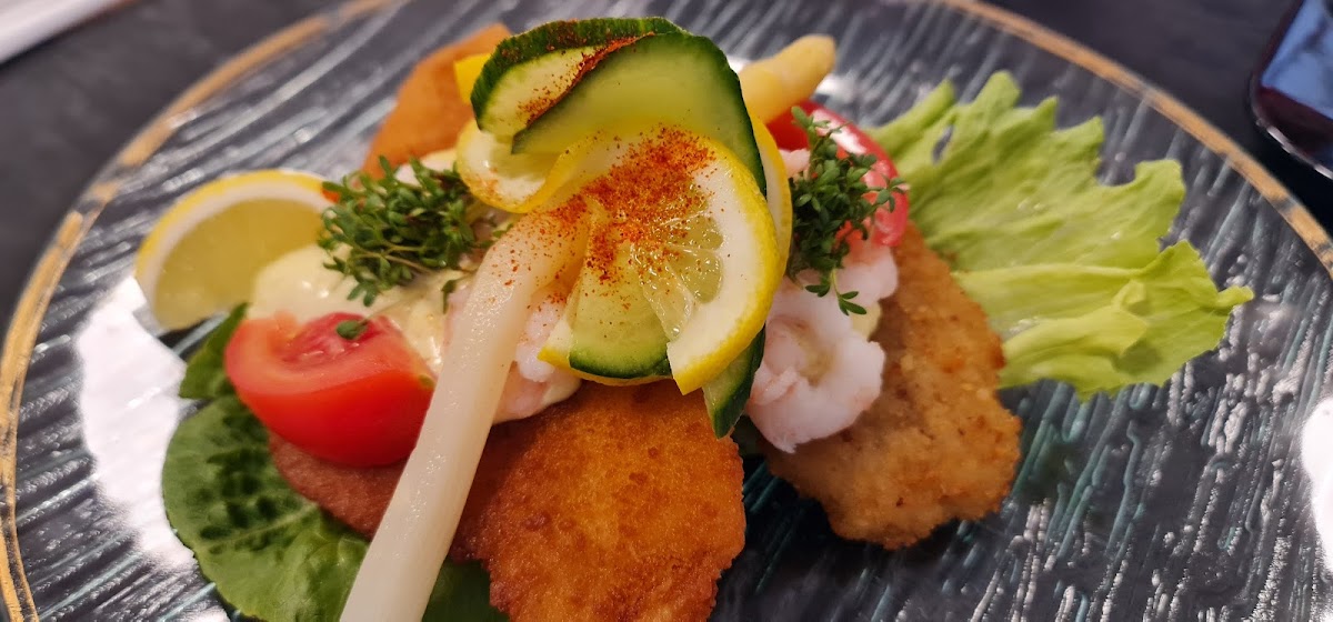 Boutique Helle, Cafe, Brugskunst & Møbler Outlet - 5