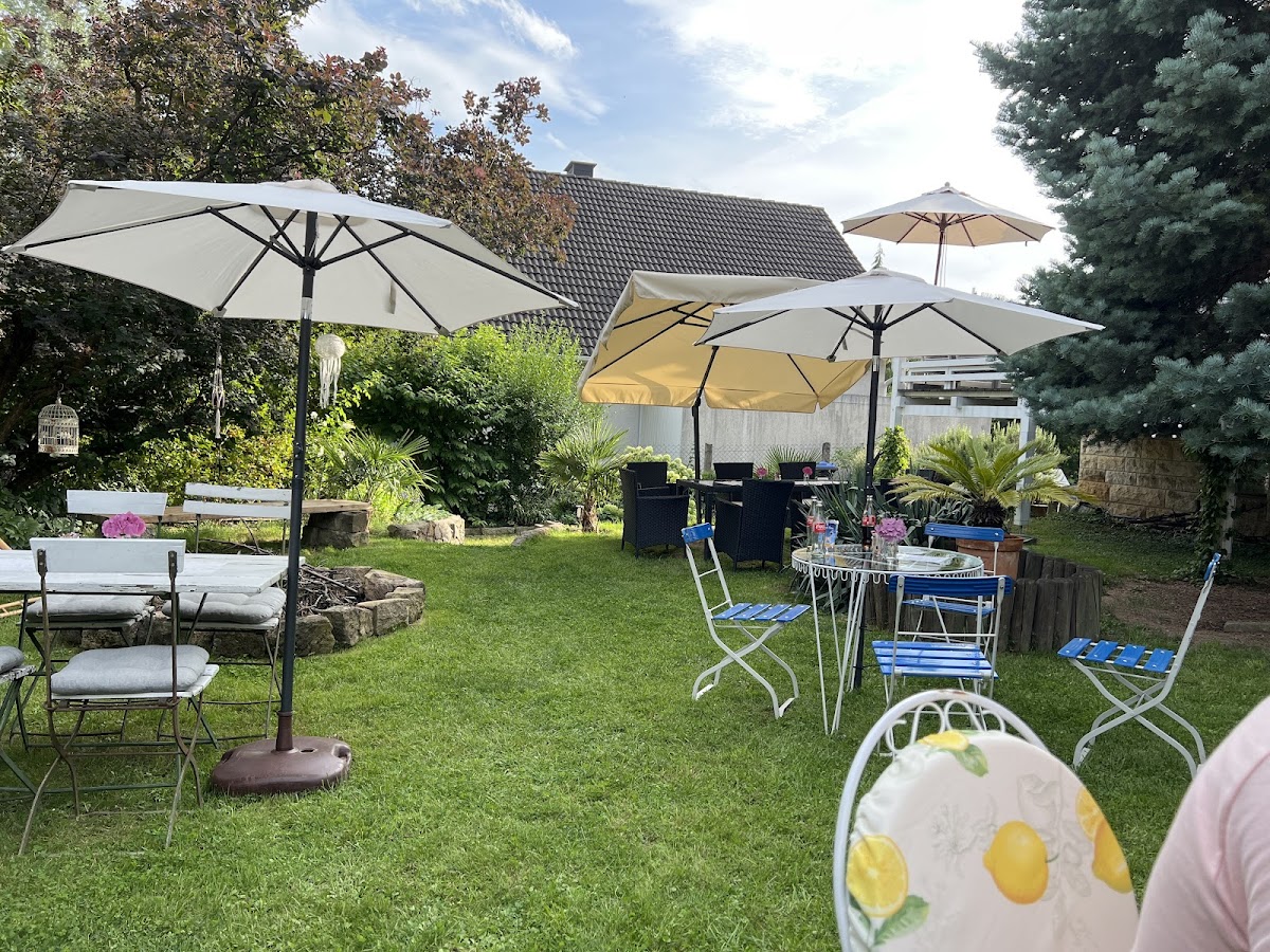 Café im Garten - 4