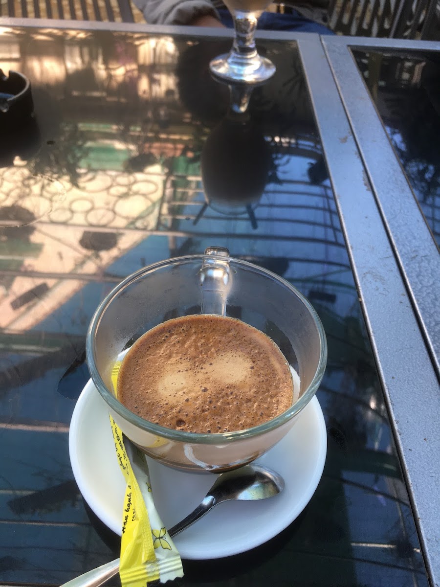 Cà phê Le'o Hoa Lan - 6