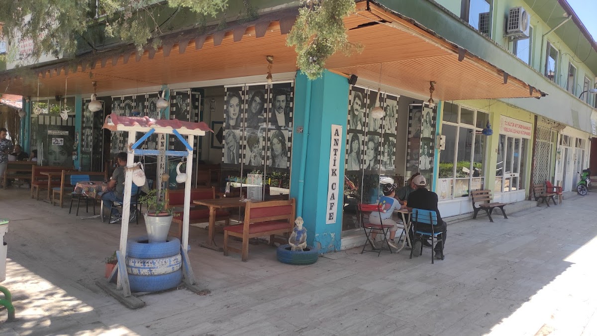 Antik Cafe